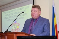 Сегодня члену Исполкома областной федерации футбола, депутату городской Думы Новошахтинска, директору МБУ ДО СШ №4, известному детскому тренеру Виталию Орловскому исполняется 55 лет