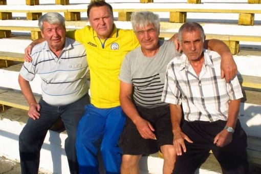 Ветерану донского футбола Анатолию Быкову исполняется 65 лет