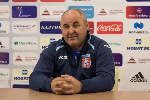 Сегодня руководитель женского футбольного клуба «Дончанка» Сергей Казачёк отмечает  свой 65-летний Юбилей