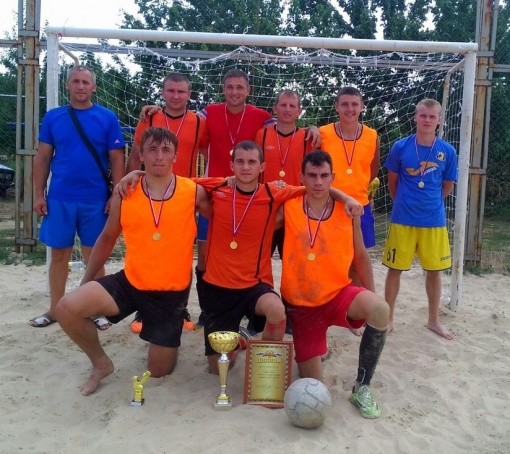 «Сотник» -  чемпион Октябрьского района по пляжному футболу 2016 года