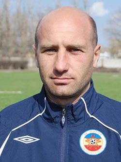 АРТУР НЕДОГАРСКИЙ: РЕБЯТА СТРЕМЯТСЯ ТОЛЬКО К ЧЕМПИОНСТВУ 