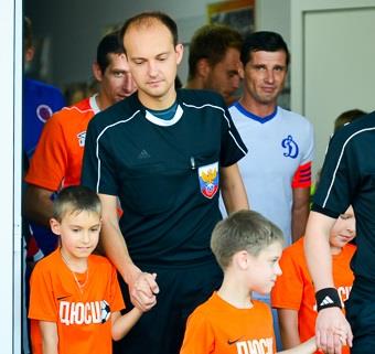 Сегодня арбитру ФНЛ Якову Клепцову  исполняется 30 лет 