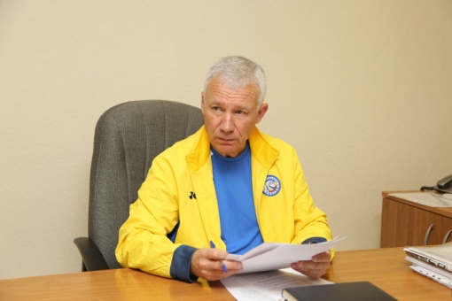 Сегодня свой 68-й день рождения отмечает руководитель детско-юношеской школы футбольного клуба «Ростов», член Исполкома РРООФФ Леонид Фёдорович Ковалёв.