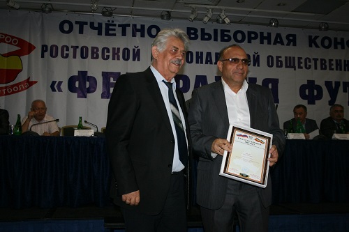 Сегодня свой День рождения отмечает известный донской футбольный функционер Карим Бабаев