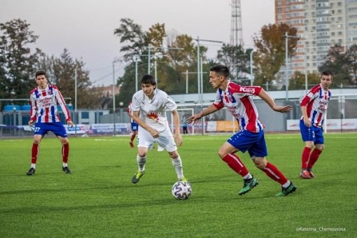 Новый чемпион или защита титула: судьба шестого сезона Премьер-группы НСФЛ решится в Евпатории
