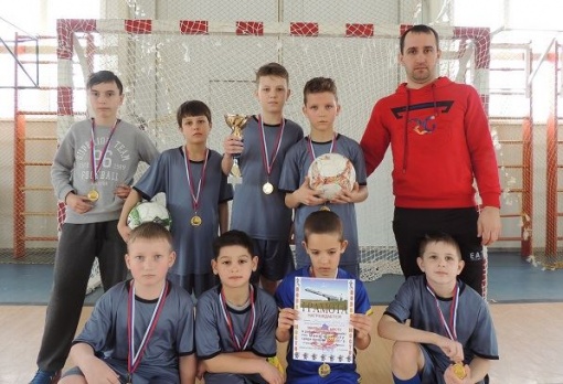 В День защитника Отечества в Тацинском  районе состоялись два мини-футбольных турнира