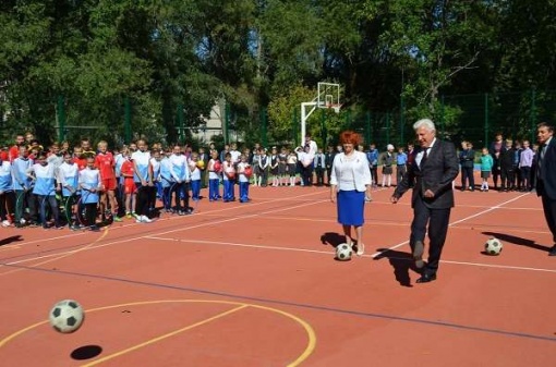 В Матвеево-Курганском районе открылась ещё одна спортивная площадка